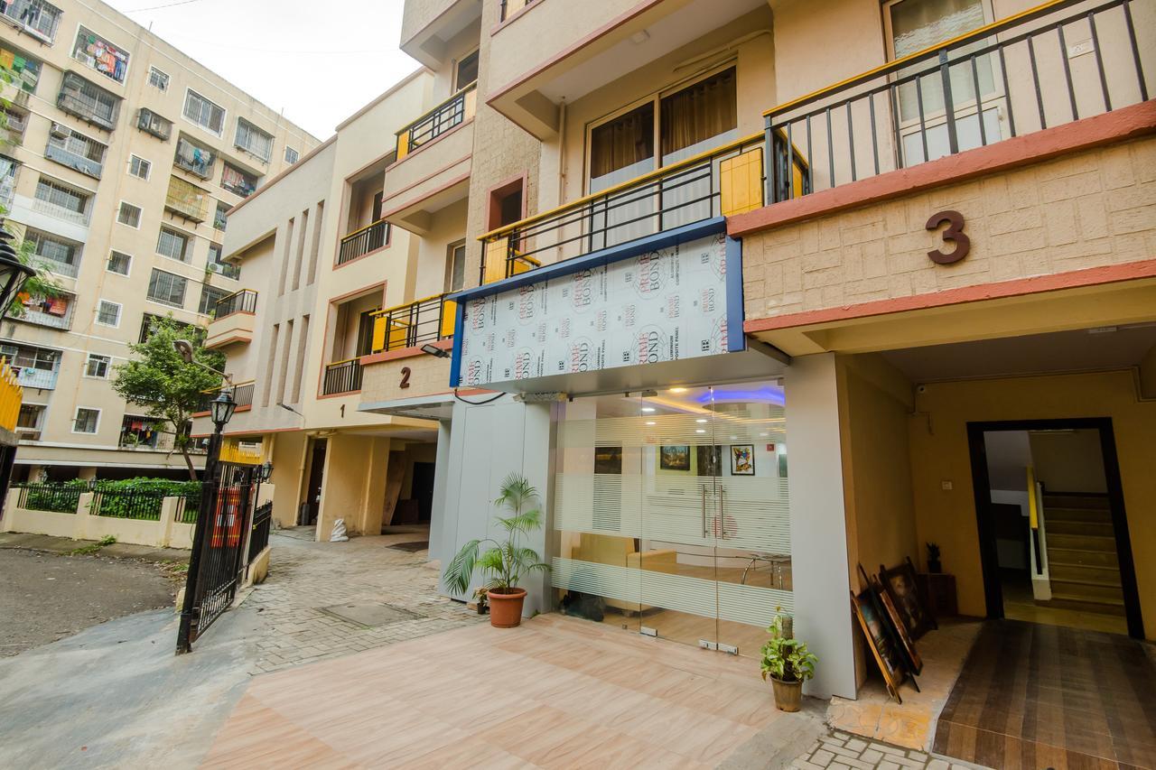 Oyo 9326 Om Sai Residency Hotel Mumbai Bagian luar foto