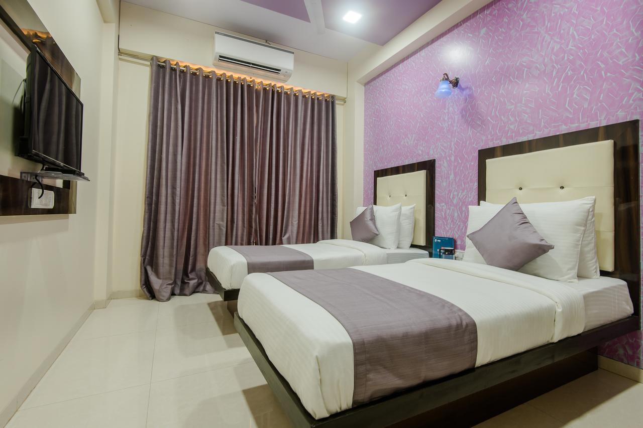 Oyo 9326 Om Sai Residency Hotel Mumbai Bagian luar foto