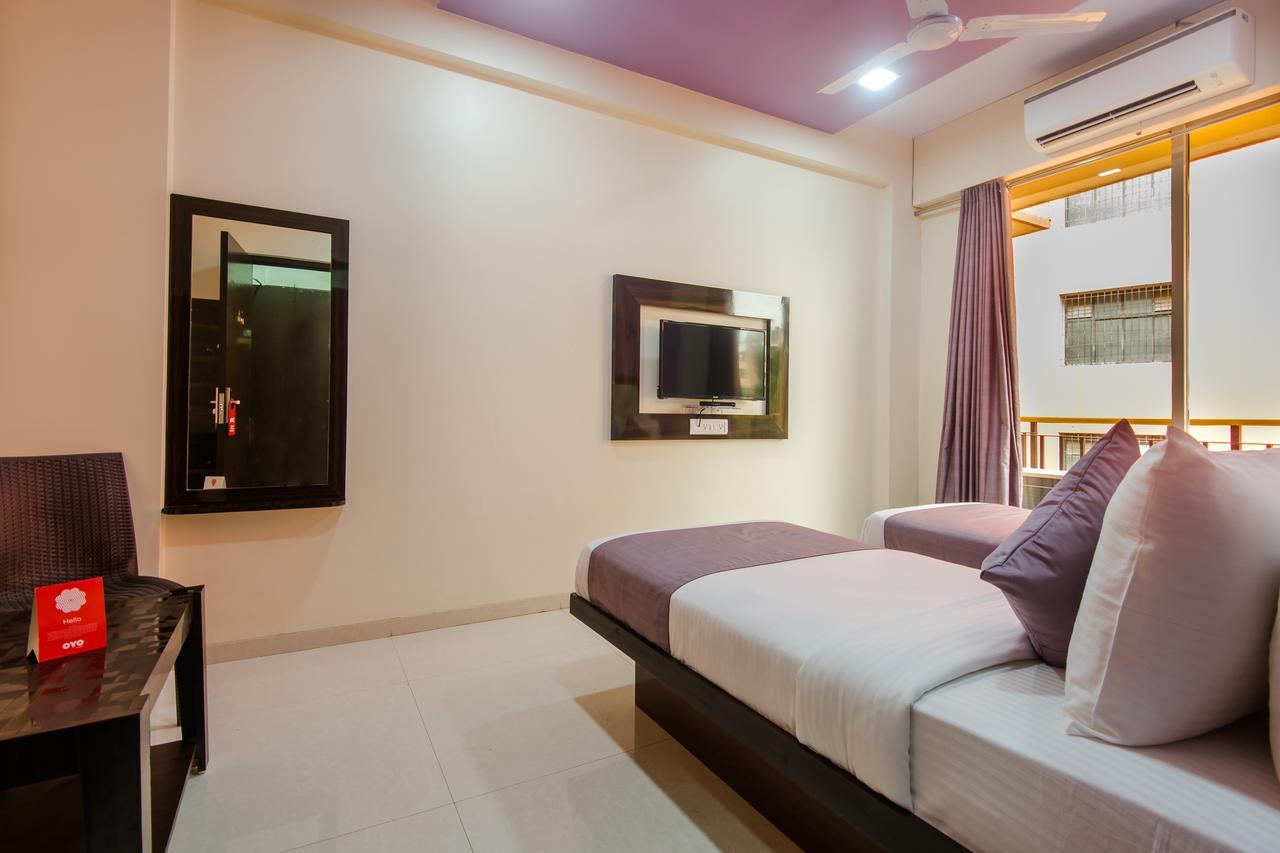 Oyo 9326 Om Sai Residency Hotel Mumbai Bagian luar foto