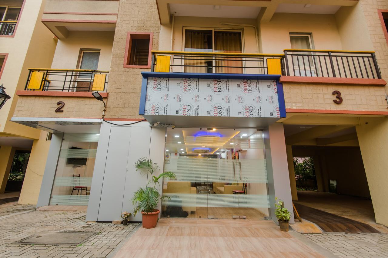 Oyo 9326 Om Sai Residency Hotel Mumbai Bagian luar foto