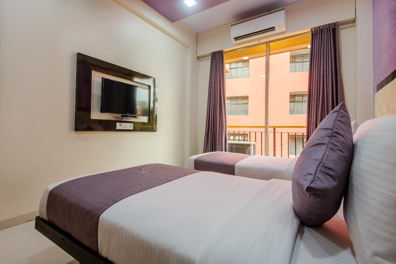 Oyo 9326 Om Sai Residency Hotel Mumbai Bagian luar foto