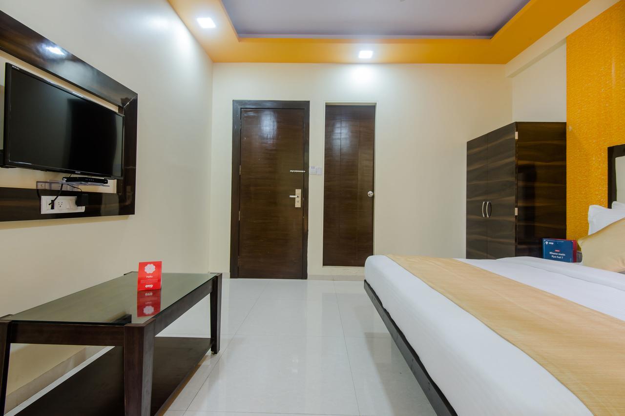 Oyo 9326 Om Sai Residency Hotel Mumbai Bagian luar foto