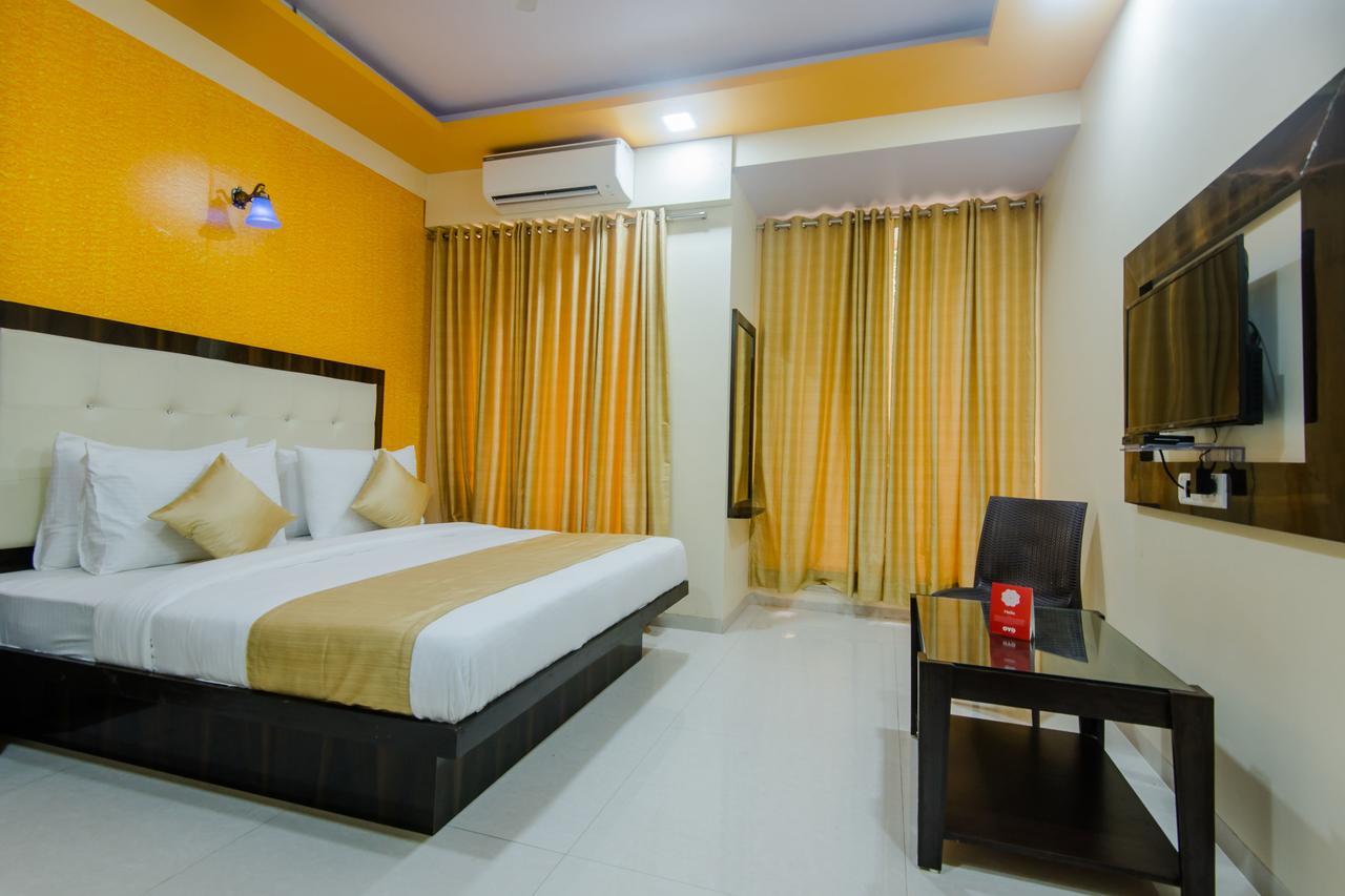 Oyo 9326 Om Sai Residency Hotel Mumbai Bagian luar foto